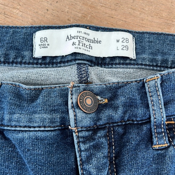 Abercrombie & Fitch stretch Leggings. size 6R - Picture 2 of 7